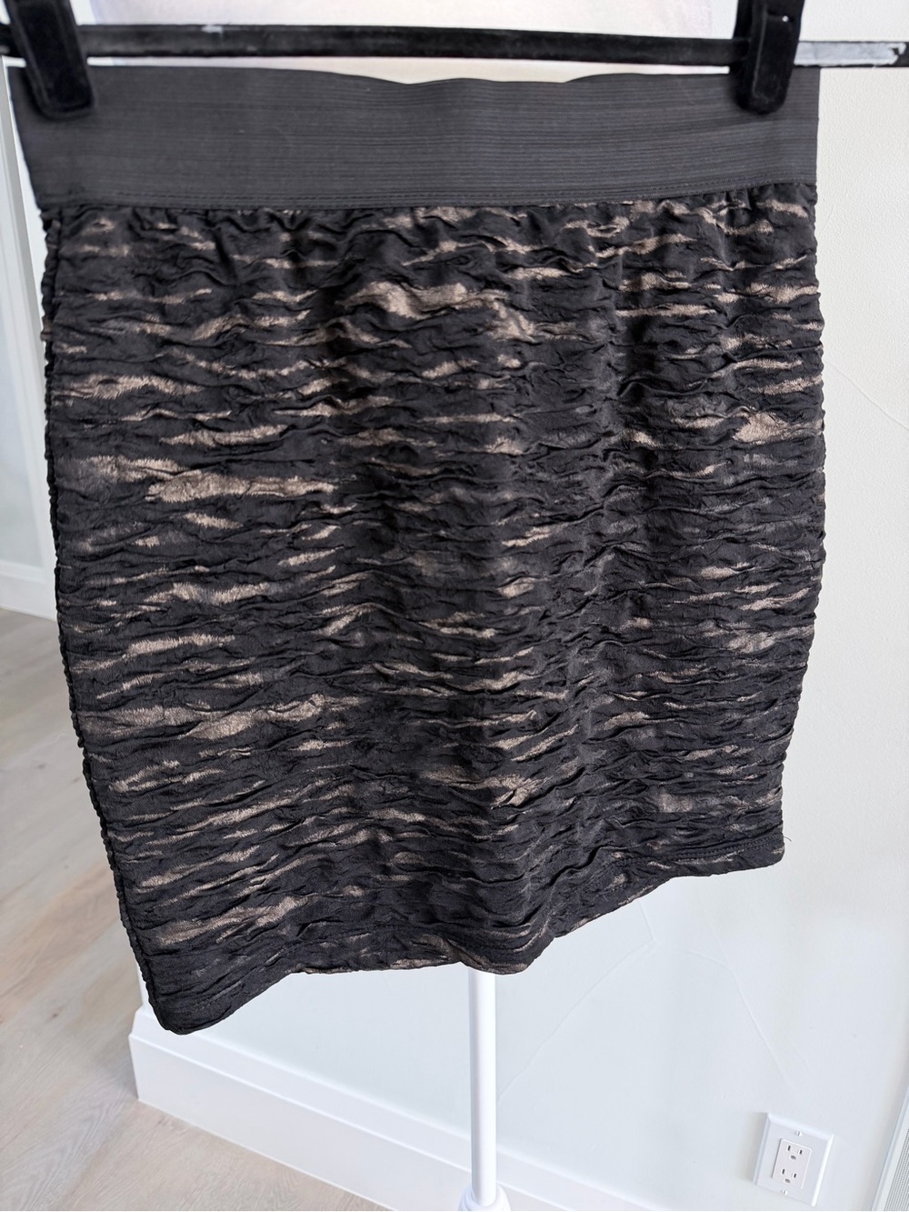 Black Textured Layered Mini Skirt waist 28”